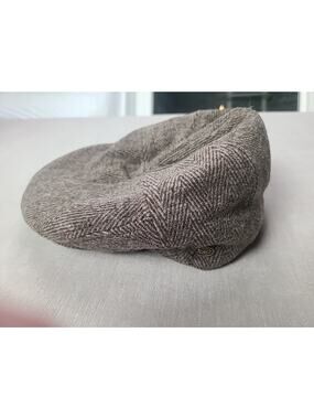Epoch Men's Flannel Lined Wool Hat Cap Newsboy Cabbie Size M Harris Tweed Brown